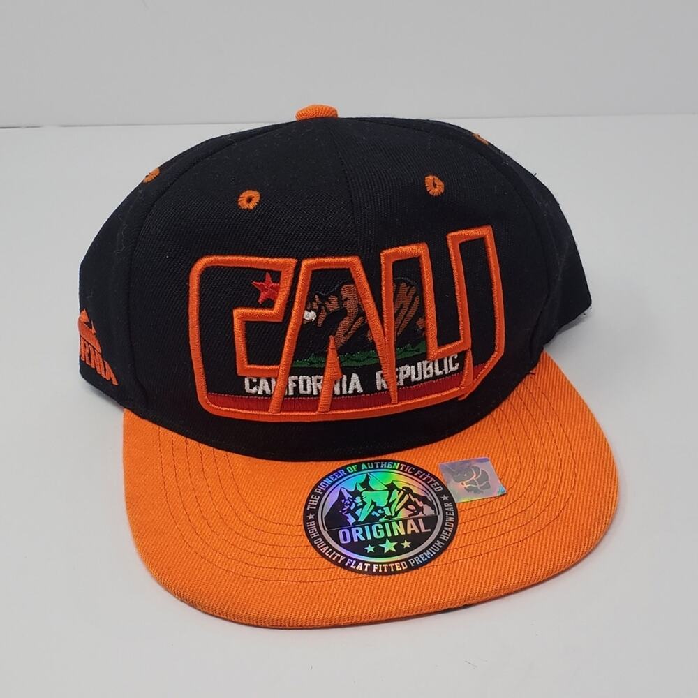 Cali California Republic Orange and Black snapback hat in Great used condition